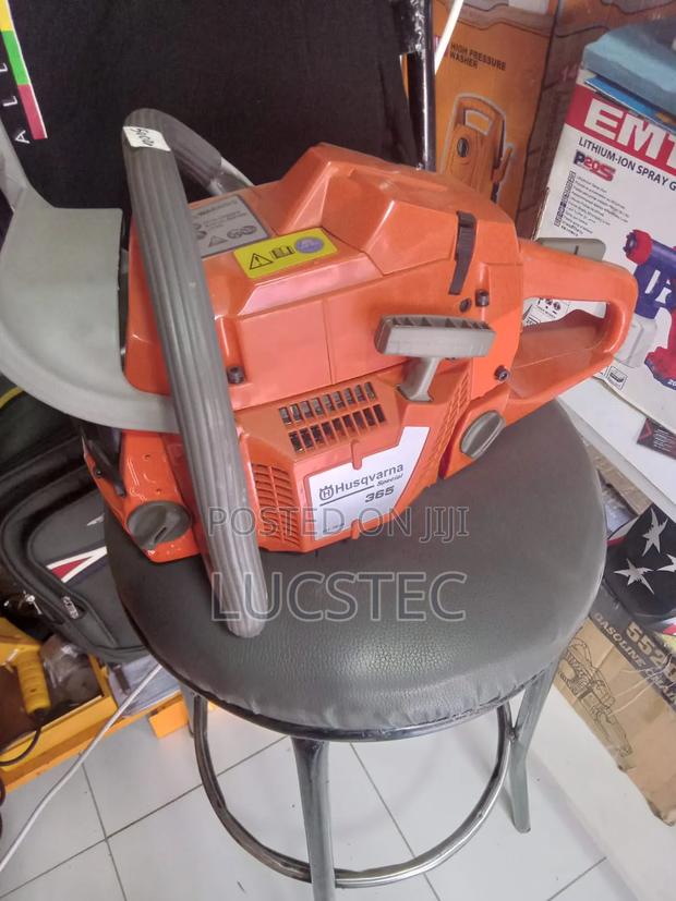 Chainsaw Machine - thumbnail 2