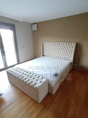 5 by 6 Chester Bed