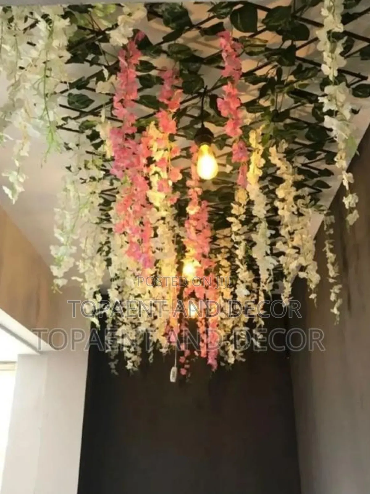 Coloured Flowered Artificial Plants For Classy Decoration