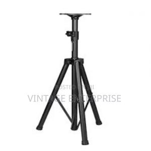 Speaker Stand - main view