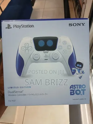 Playstation 5 Astro Bot Controller