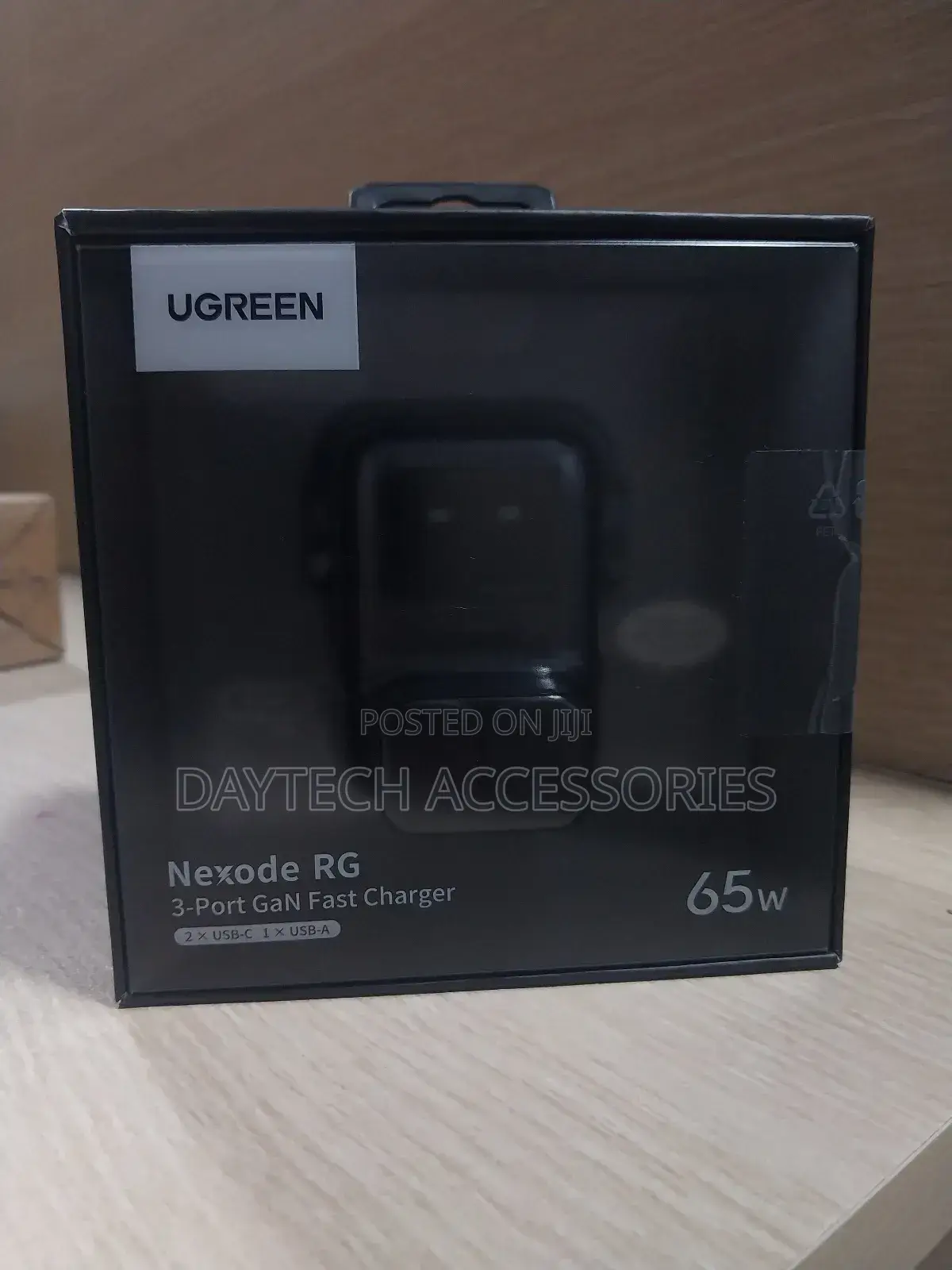 Ugreen Nexode Rg 65w 3-Port Robot Gan Fast Charger - Black