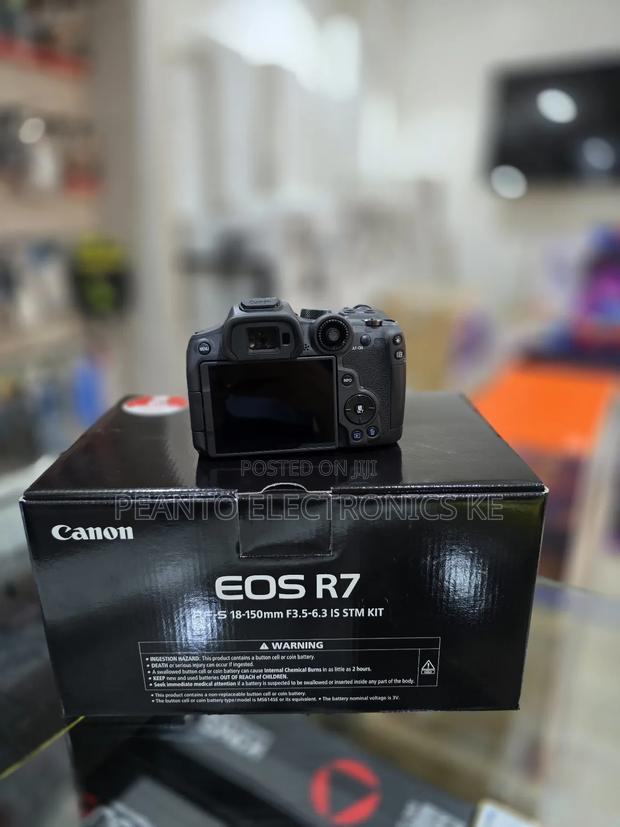 Canon Eos R7 Mirrorless Camera With 18-150mm Lens - thumbnail 4