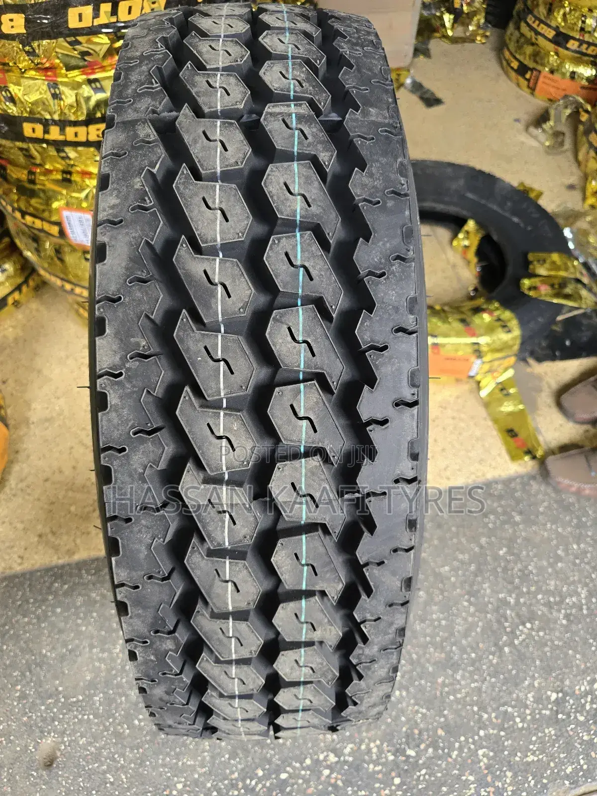 265/70r19.5 Triangle Big
