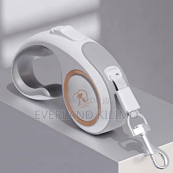 Retractable Tangle-Free One-Handed Leash
