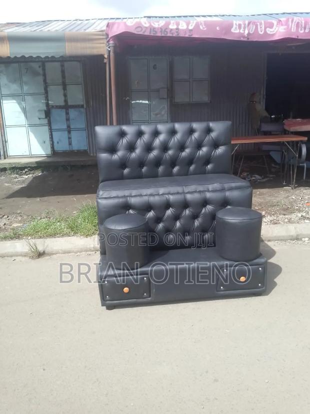 Black Pertern Pedicures Coach - main view