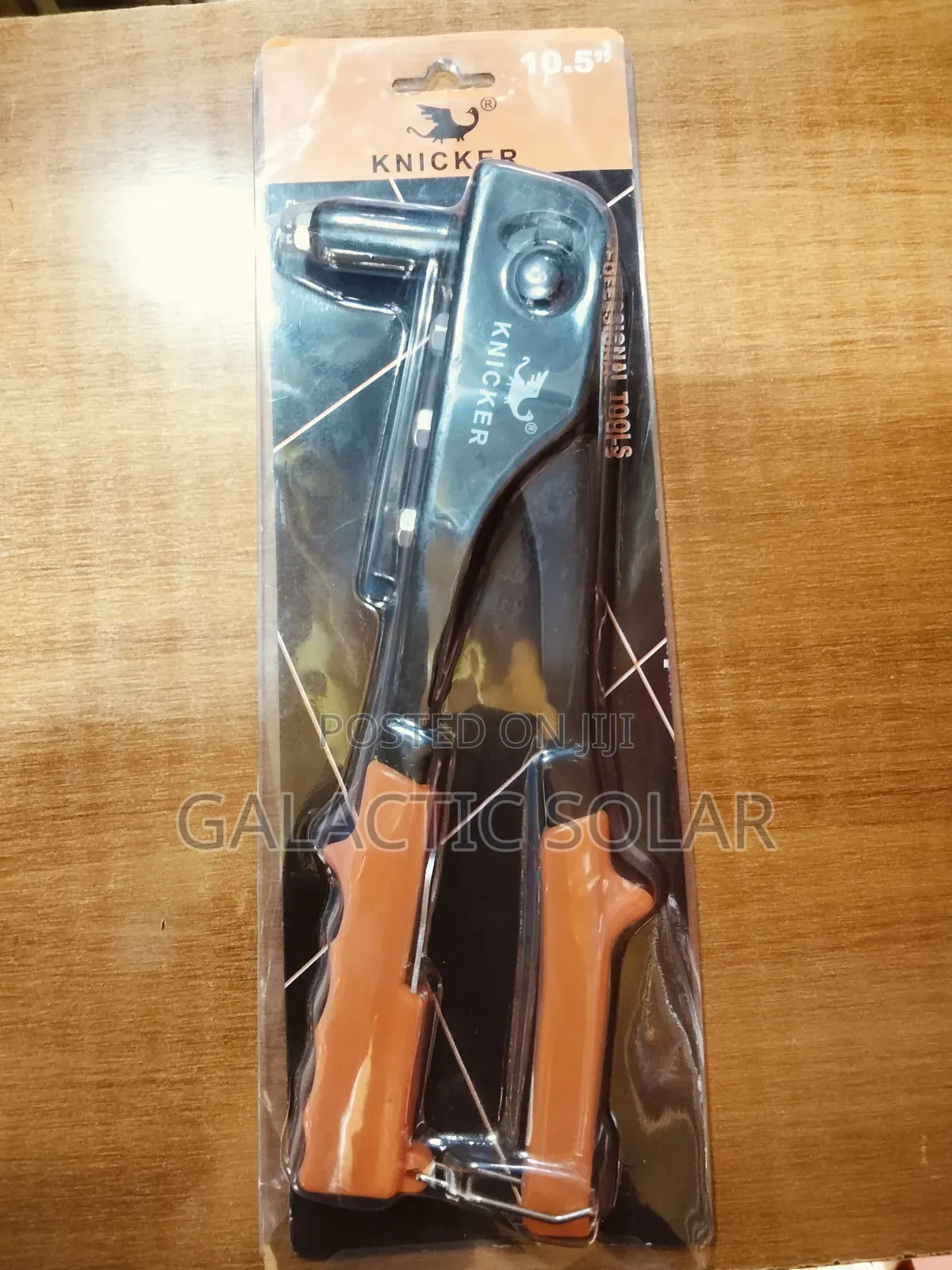Hand Reveter
