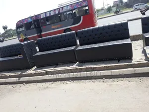Weighting Bench Suitable in Saloon and Kinyozi