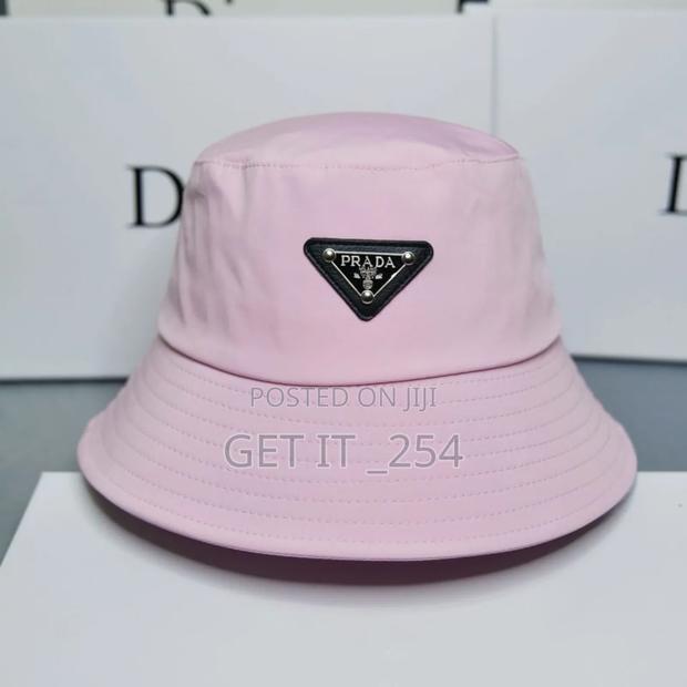 *Prada Bucket Hat*

Offer - thumbnail 5