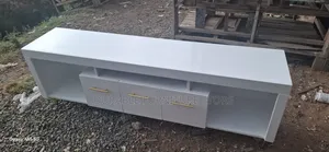 6 Feet Tv Stand