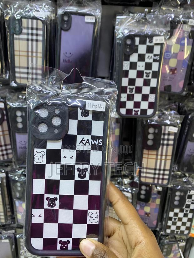Caser iPhone 11 Pro Max Case Checkerboard Pattern - main view