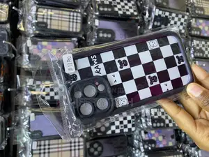 Foshey Plaid Tartan Damier Chessboard iPhone 13 Pro