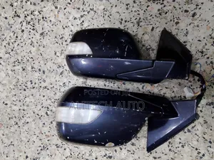 Honda Cr-v Side Mirror 2011 With Indicator