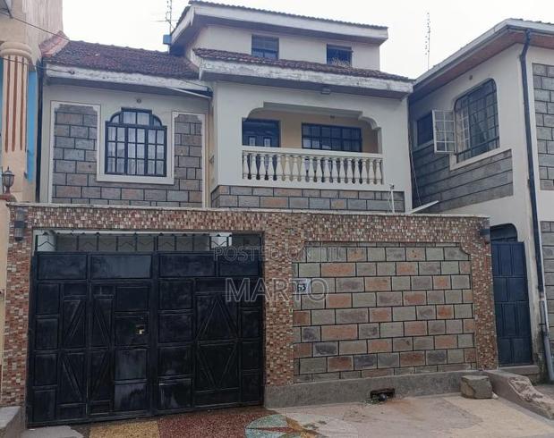 5bdrm Maisonette in Donholm, Savanna for sale