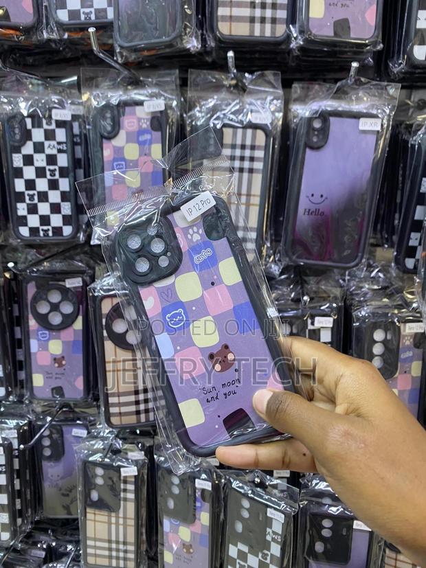 Scottish Tartan Grid Fabric Cover for iPhone 12 Pro - thumbnail 3