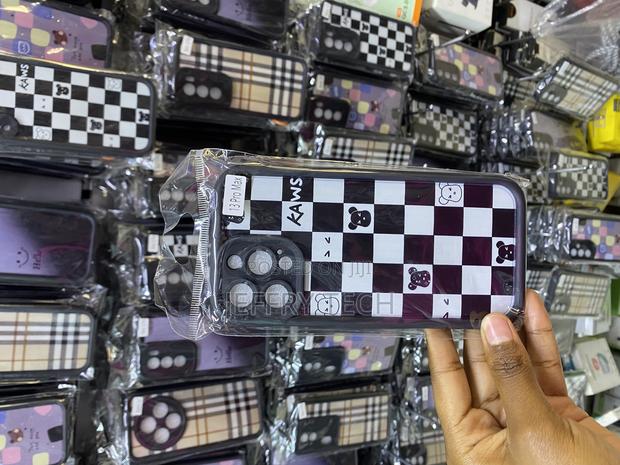 Chekered iPhone 13 Pro Max White Black Tartan Plaid Case - main view