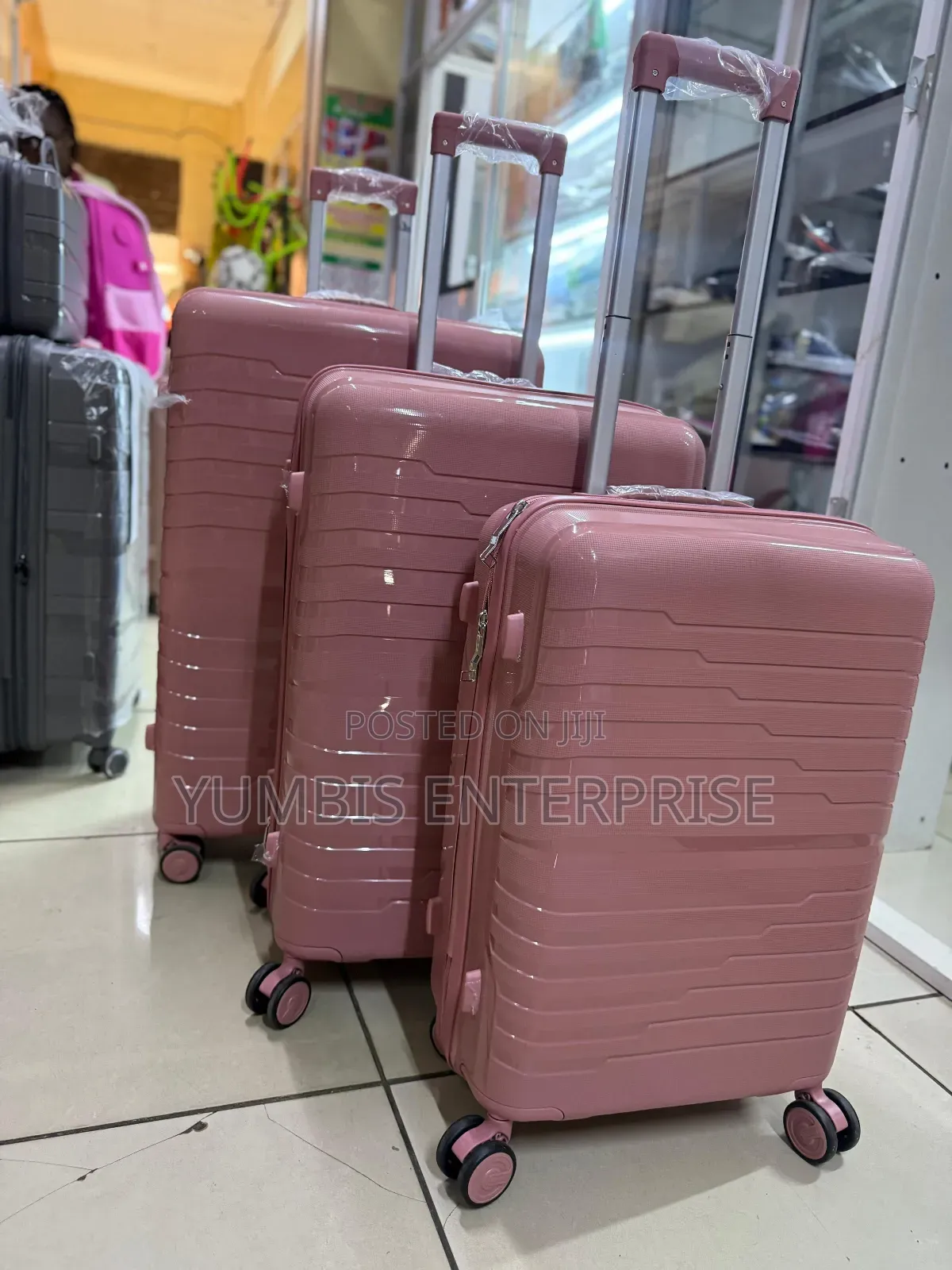 Size 1 (Height 75cm,69cm,59cm ) Pink Set of 3 in 1 Suitcase
