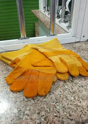 Safety Hand Gloves