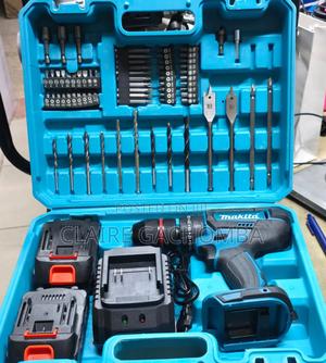 Makita 88v Cordless Hammer Drill - thumbnail 2