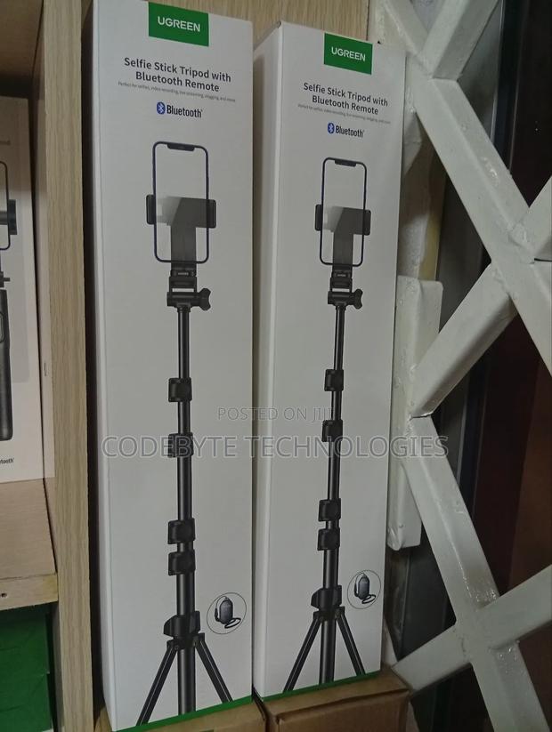 Ugreen Tripod Selfie Stick + Bluetooth Remote - Lp586 - thumbnail 2