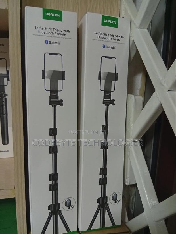 Ugreen Tripod Selfie Stick + Bluetooth Remote - Lp586 - main view