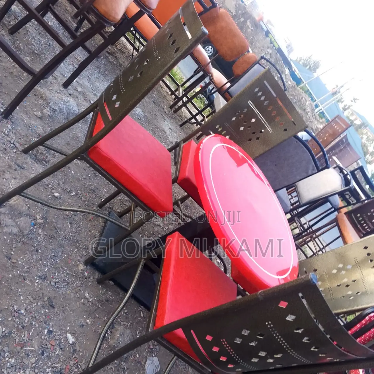 Restaurant And Bar High Sinatabu Chairs