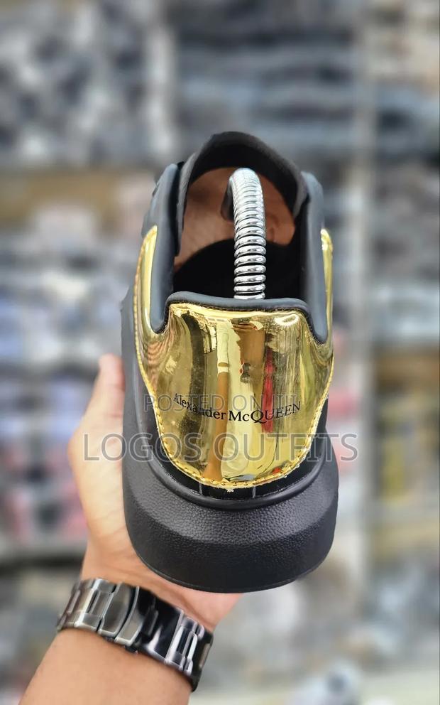 Alexander McQueen - thumbnail 2