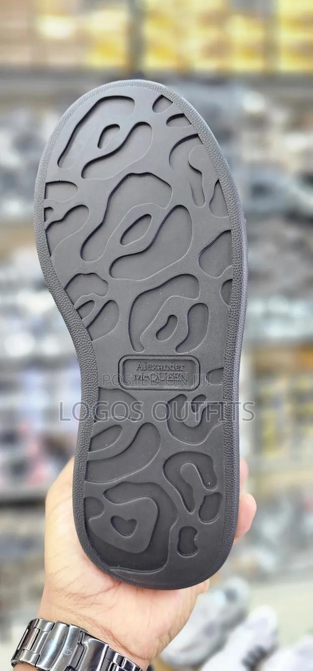 Alexander McQueen - thumbnail 5