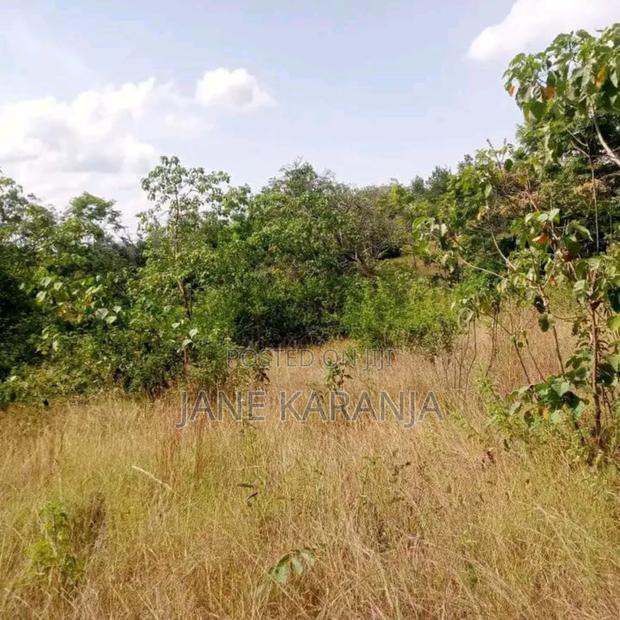 Blocks of 32,220 and 361 Acres Makuyu Muranga County 3.5 M at  - thumbnail 2