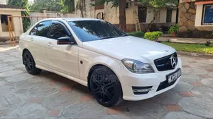 Mercedes-Benz C180 2013 White