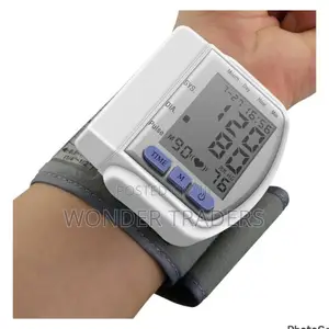 Digital Arm/Wrist Blood Pressure Bp Monitor Measuring Machin