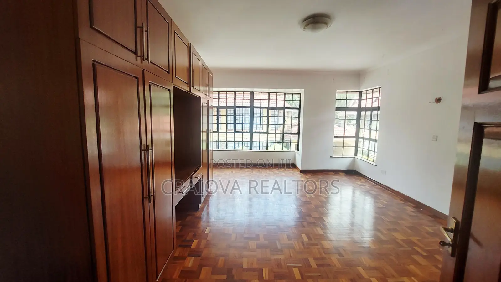 5bdrm Townhouse/Terrace in Kileleshwa for sale