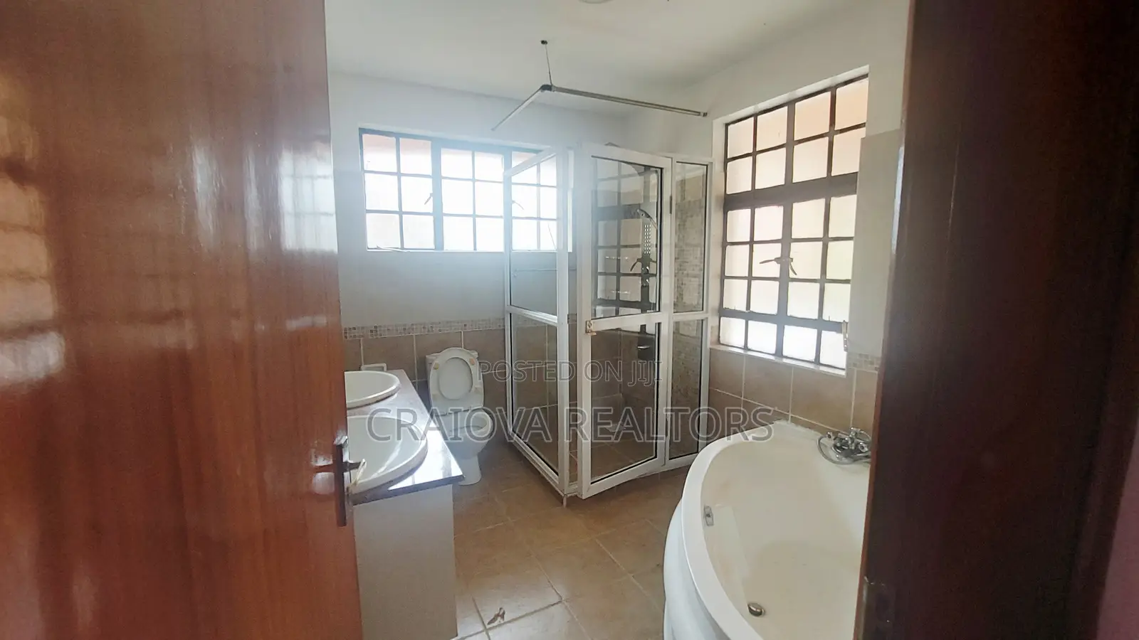 5bdrm Townhouse/Terrace in Kileleshwa for sale