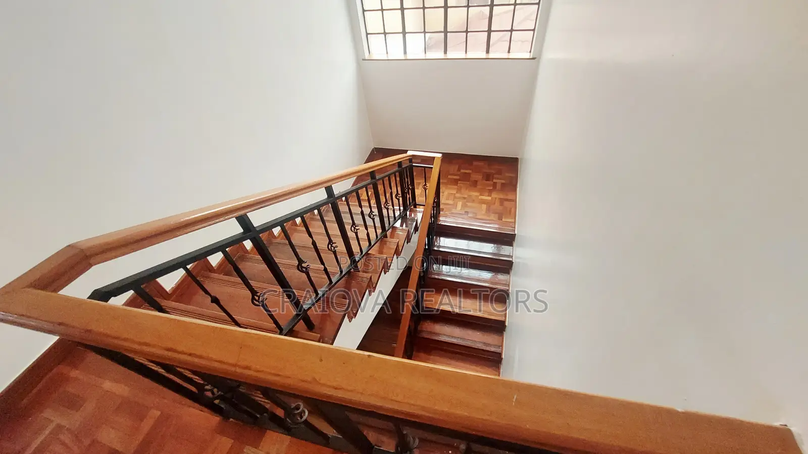 5bdrm Townhouse/Terrace in Kileleshwa for sale