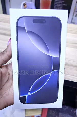 New Apple iPhone 16 Pro Max 256 GB Black
