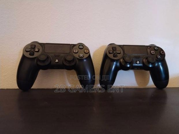 Play Station 4 Fat 2 Pads - thumbnail 3