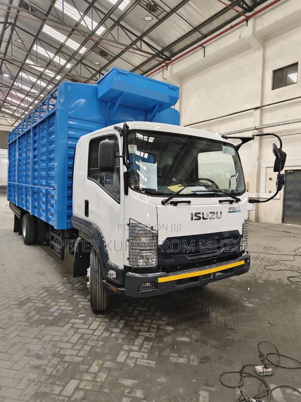 New Isuzu FRR 2025 - thumbnail 4