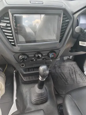 New Isuzu D-MAX 2025 Pearl