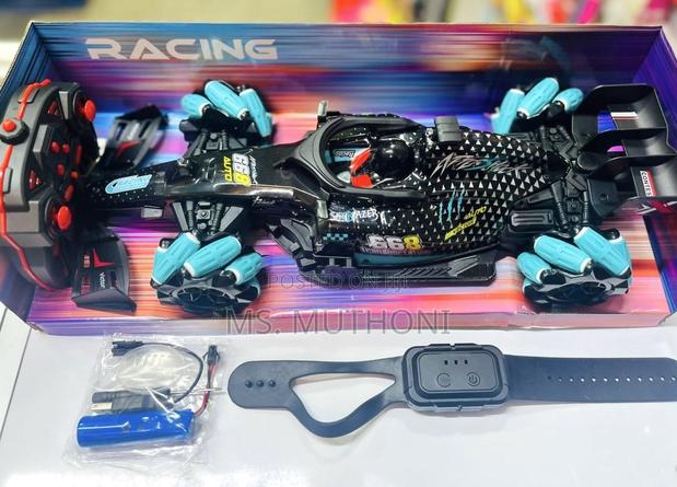 Rc Drift Stunt Car ( Remote / Hand Gesture) - thumbnail 4