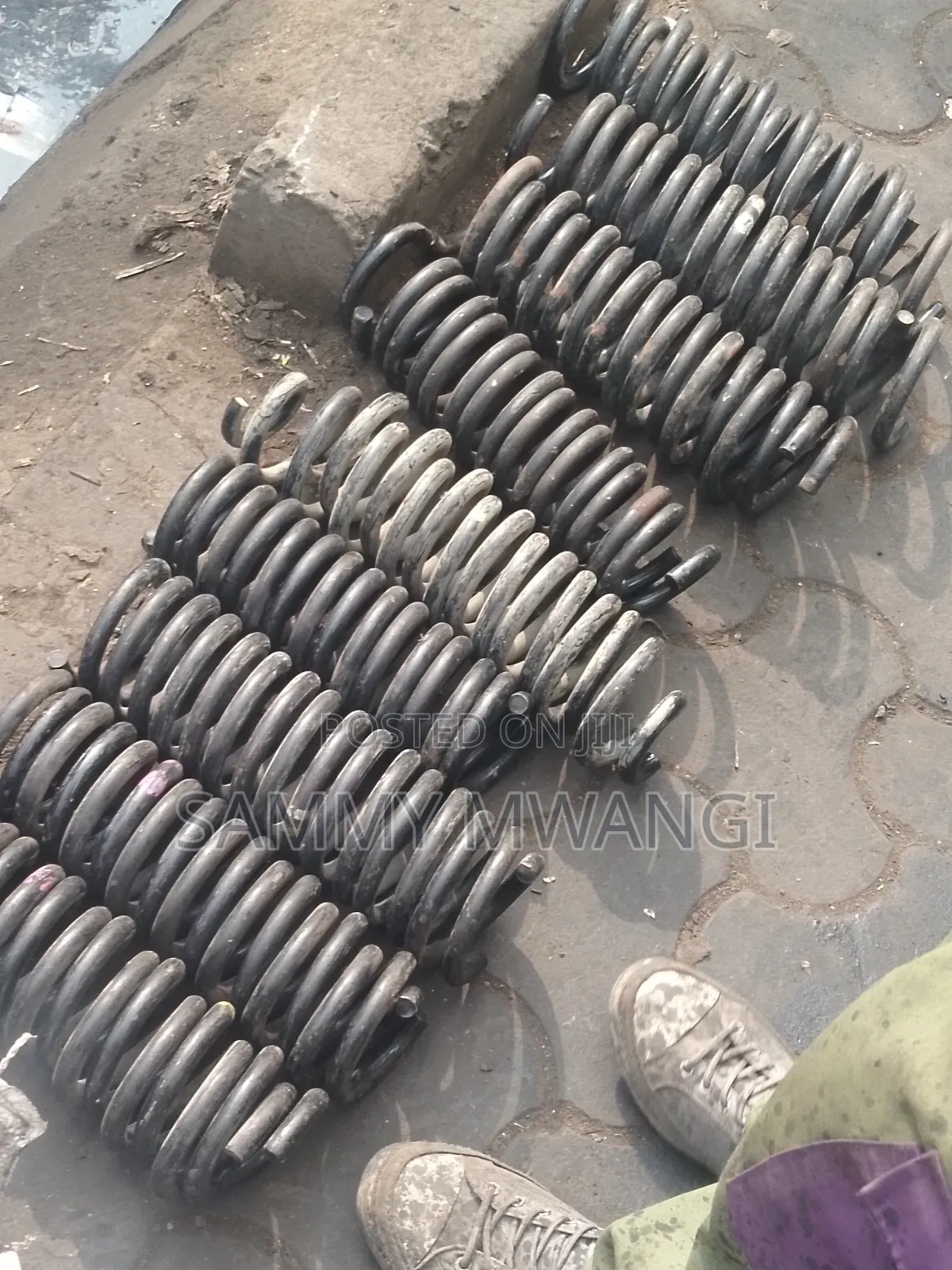 Honda Vezel Rear Heavy Duty Coil Springs  2500 Each