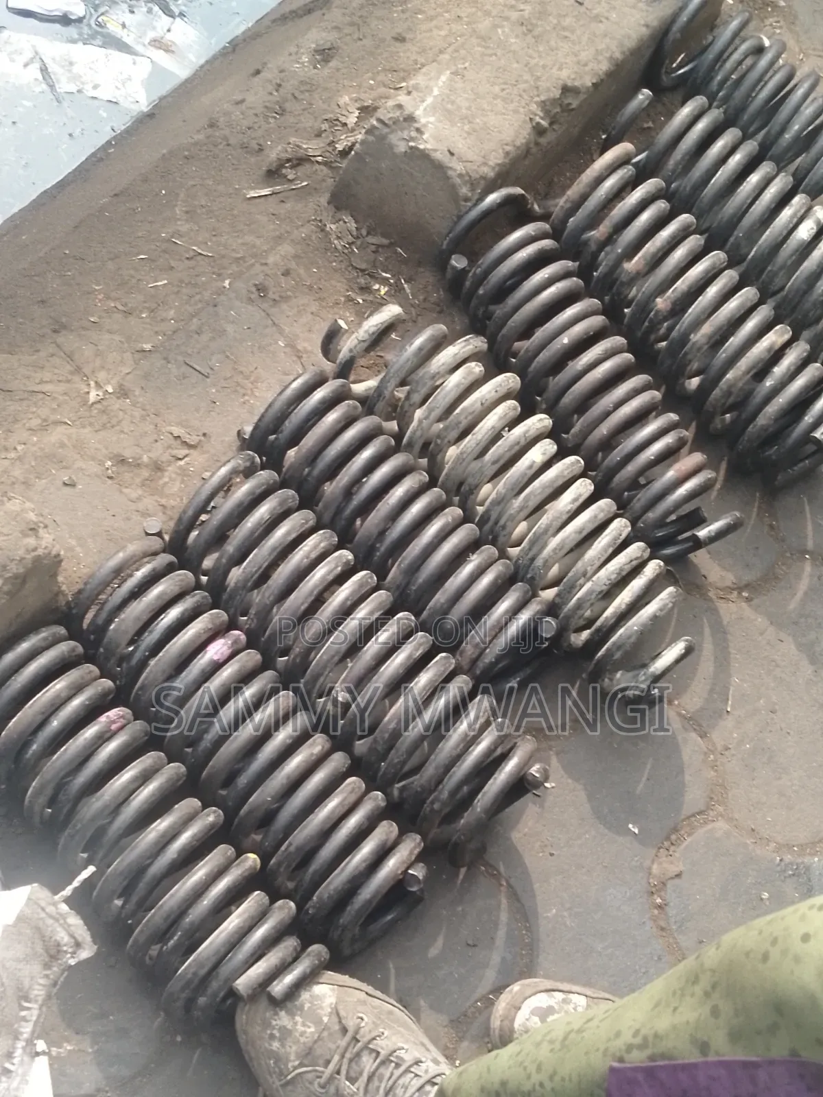 BMW E90 E46 Rear Coil Springs for Ground Clearance Each