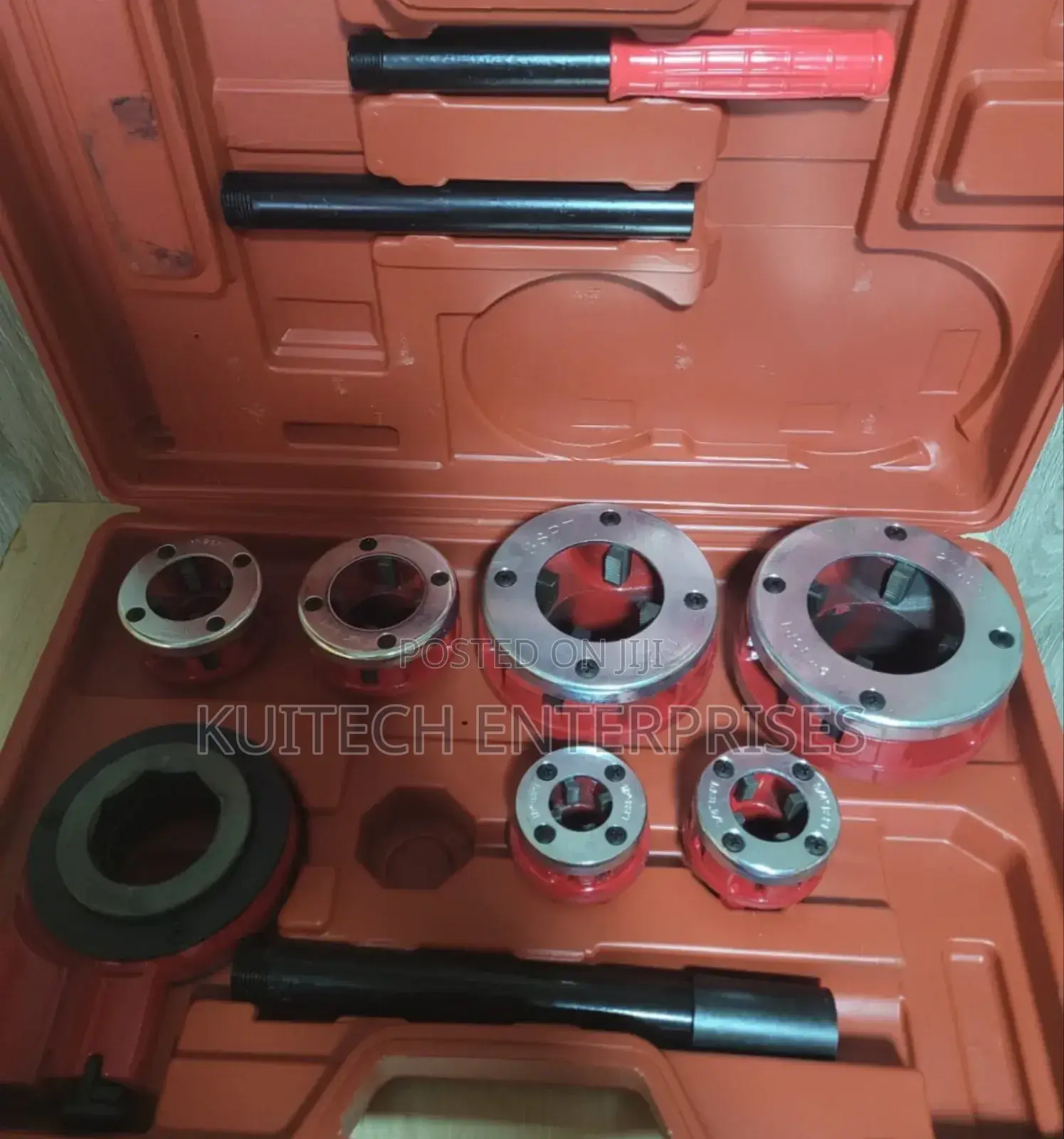 Ratchet Die Stock/Die Socket Set 1⁄2 to 2inches