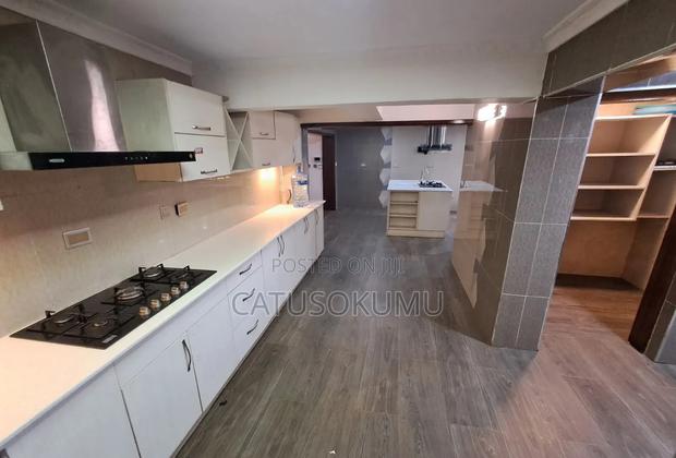 5bdrm Maisonette in Gateway Mall Area for rent - thumbnail 8