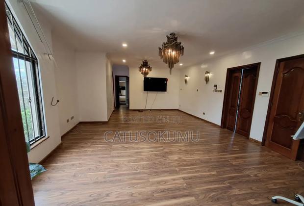 5bdrm Maisonette in Gateway Mall Area for rent - thumbnail 15