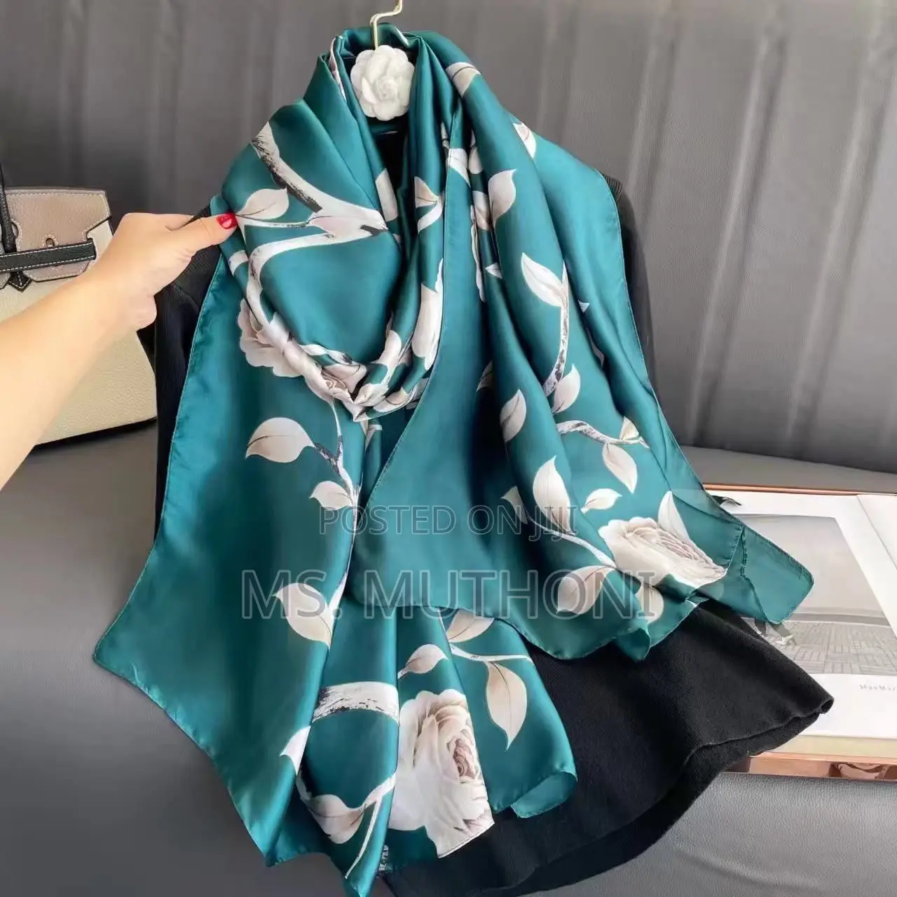Elegant Floral Quality Ladies Soft Silk Scarf 