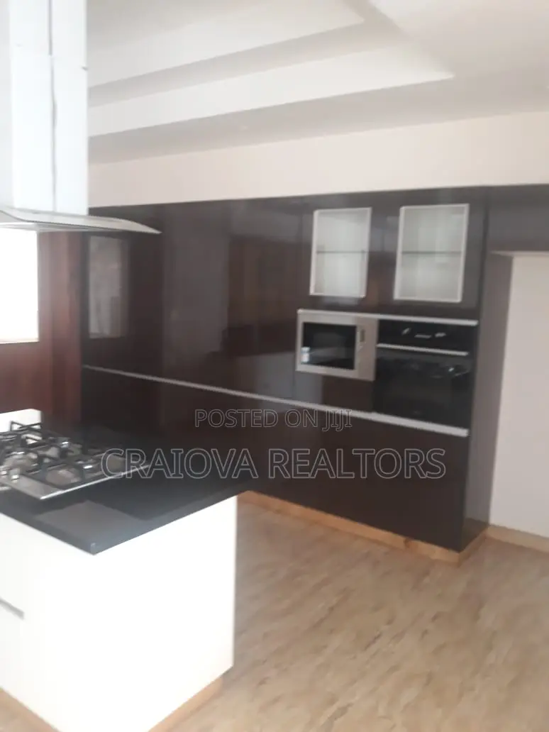 4bdrm Apartment in Kileleshwa for sale