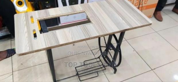 Sewing Table/Sewing Machine Table
