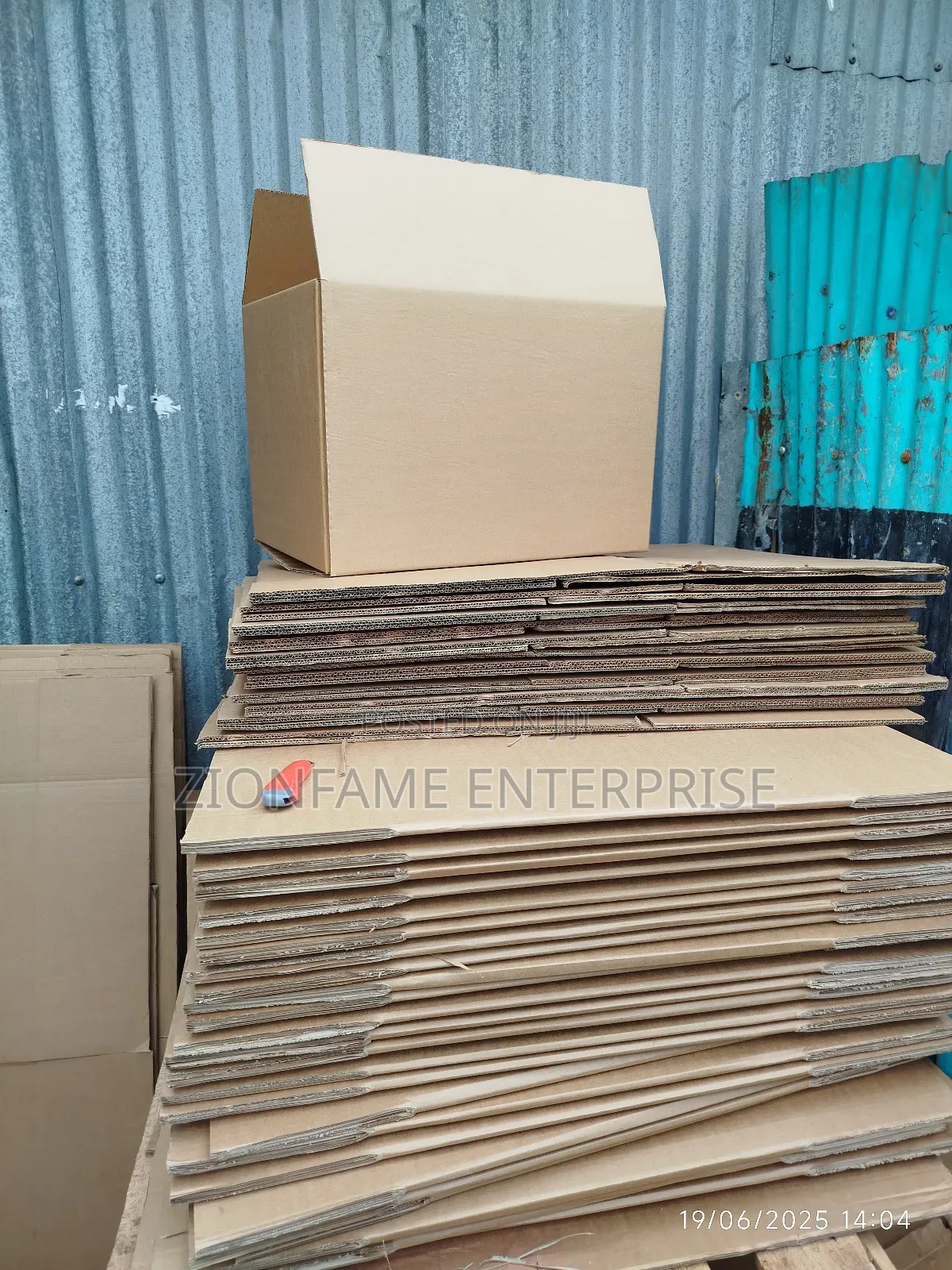 Clean and Professional Boxes