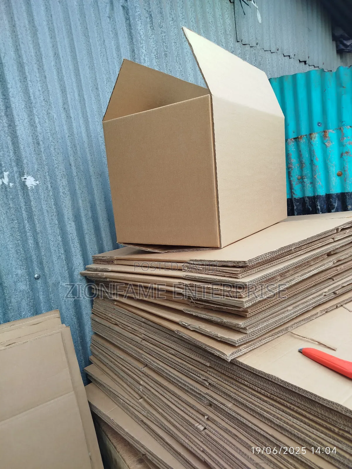 Clean and Professional Boxes