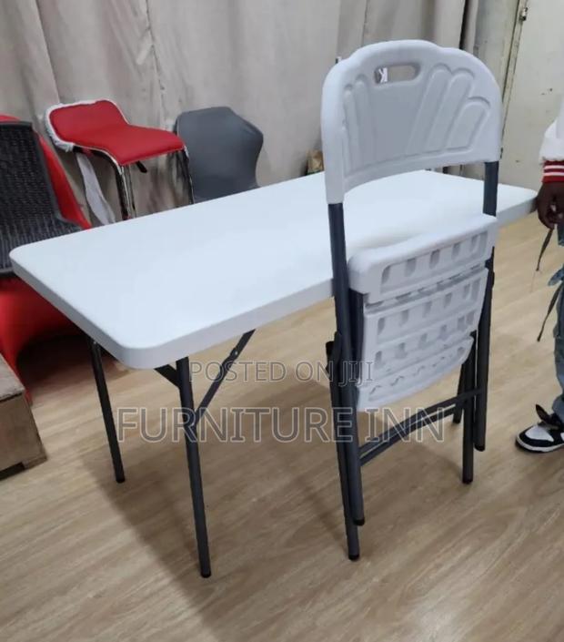 Brand New 1.2m Restaurant Foldable Table - main view